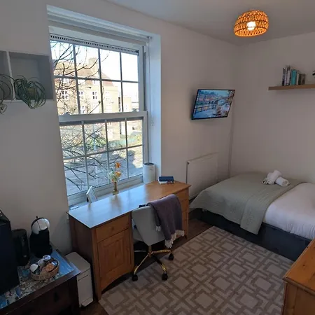 Single Room Close To Battersea London Exterior photo